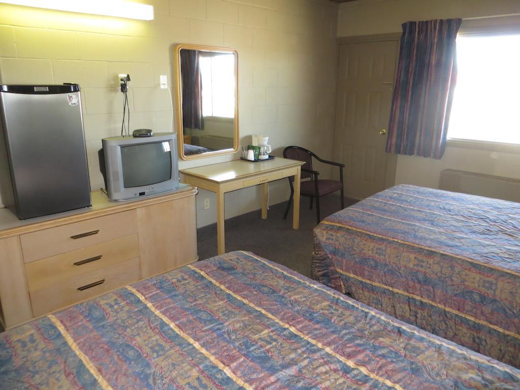 Westgate Inn Саскатун Номер фото