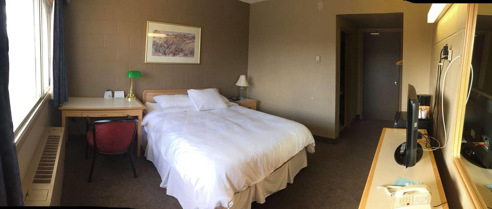 Westgate Inn Саскатун Екстер'єр фото